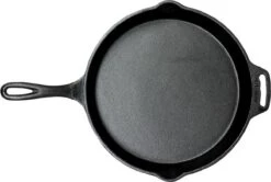Valhal Outdoor Skillet / Koekenpan Met Steel - Gietijzer, Diameter 30cm - VH30 11 Valhal Outdoor Skillet / Koekenpan Met Steel - Gietijzer, Diameter 30cm - VH30 -Merkloos Winkel 1200x807