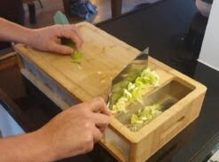 HUISSON Luxe Houten Snijplank XXL Met 5 Opvangbakken En 4 Raspen 50 X 27 X 10 Cm Groentesnijder Keukengerei Snijplank Hout BBQ -Merkloos Winkel 1200x887 5