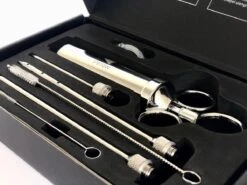 Perow Luxe Marinade Injectie Spuit - BBQ Injector - RVS Marinade Spuit - Metalen Injectiespuit - 60 ML - Inclusief 3 Naalden -Merkloos Winkel 1200x899 123