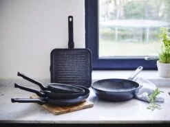 BK Universe Koekenpan Ø 24cm - Inductie - Anti-aanbak - PFAS-vrij -Merkloos Winkel 1200x899 6