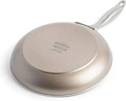 GreenPan Koekenpan - Royal Bronze - ø 20 Cm - Keramische Anti-aanbaklaag -Merkloos Winkel 1200x962