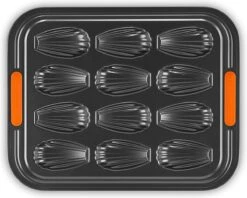 Le Creuset Madeleine Bakvorm - 12 Madeleines -Merkloos Winkel 1200x962 6