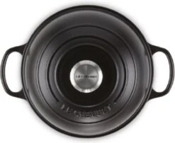 Le Creuset Broodpan Signature Mat Zwart - ø 24 Cm / 1.6 Liter -Merkloos Winkel 1200x981 11