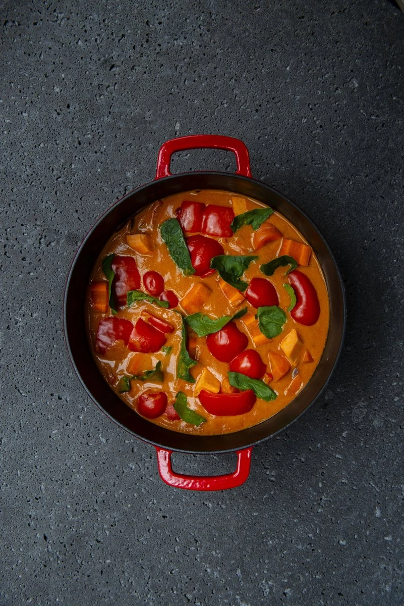 Combekk Sous Chef Gietijzeren Braadpan - 28cm - Rood 3 Combekk Sous Chef Gietijzeren Braadpan - 28cm - Rood - Afbeelding 3