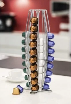 Stijlvolle Capsulehouder Voor 40 Nespresso Cups - Cup Houder – Stijlvol Aluminium – Geschikt Voor 40 Koffie Cups – Met Doosje 10 Nespresso Cups Van L’Or 14 Stijlvolle Capsulehouder Voor 40 Nespresso Cups - Cup Houder – Stijlvol Aluminium – Geschikt Voor 40 Koffie Cups – Met Doosje 10 Nespresso Cups Van L’Or -Merkloos Winkel 823x1200 1