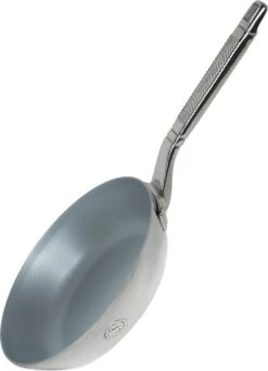 Saveur Selects Voyage Series - Triply RVS Koekenpan Inductie - 20cm - Anti Aanbak - Levenslange Garantie 10 Saveur Selects Voyage Series - Triply RVS Koekenpan Inductie - 20cm - Anti Aanbak - Levenslange Garantie -Merkloos Winkel 869x1200