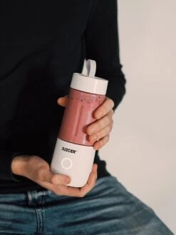 JUICER™ Original Smoothie Maker / Compact Blender - Draagbare Blender Op Batterij / Accu – USB Oplaadbare Draagbare Mini Blender To Go – 350ml - Wit -Merkloos Winkel 900x1200 96