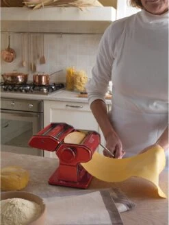 Marcato Atlas 150 Wellness Color Pastamachine - Rood -Merkloos Winkel 903x1200 3