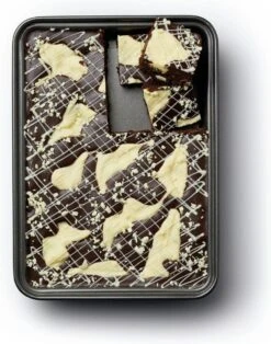Brownie Bakvorm, 27cm X 20cm - Masterclass 10 Brownie Bakvorm, 27cm X 20cm - Masterclass -Merkloos Winkel 943x1200 4